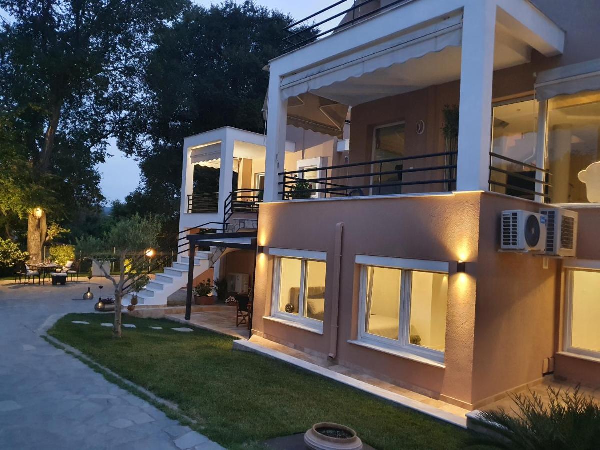 Villa Dioni Luxury House Nea Iraklitsa Exterior foto