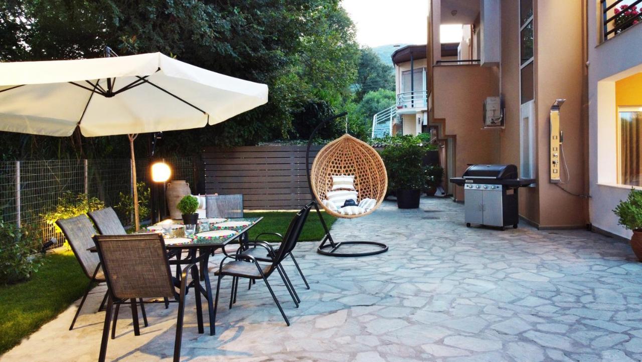 Villa Dioni Luxury House Nea Iraklitsa Exterior foto